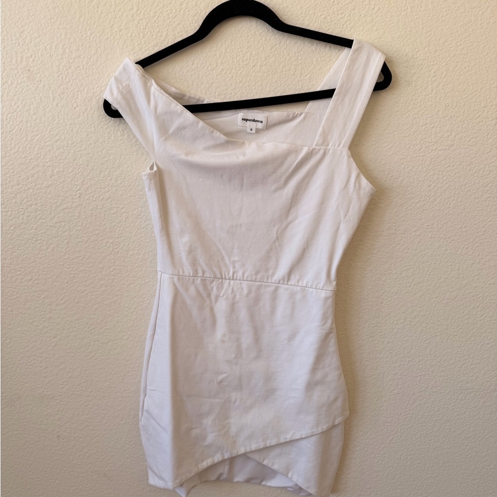 Superdown Elegant Cream Mini Dress